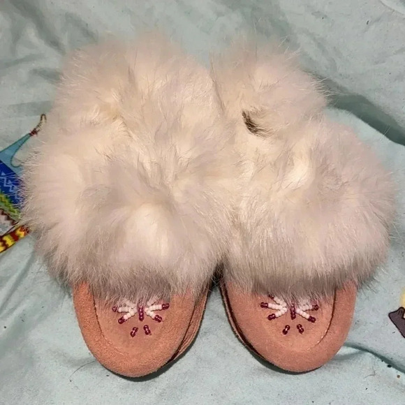 COPY - 🤩 Host pic 🤩  Baby furr mocassins - Picture 1 of 7